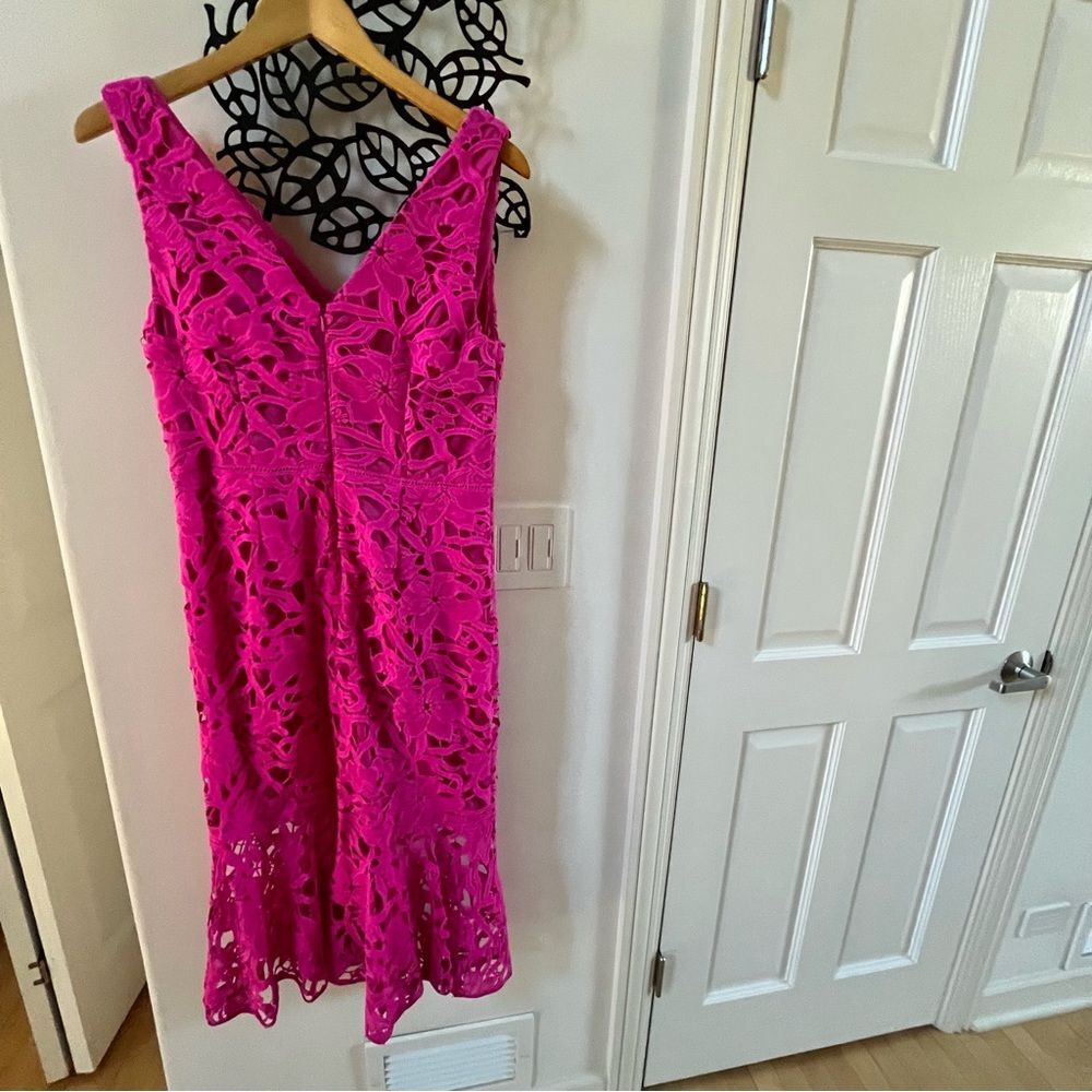 Alexia Admor Crotchet Lace Sheath Midi Dress in Hot Pink 10 NWOT - Picture 6 of 11